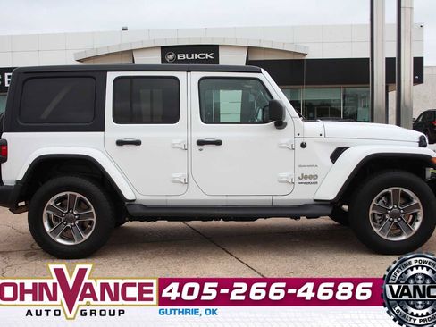 Used 2021 Jeep Wrangler Unlimited Sahara AWD/4WD image 14