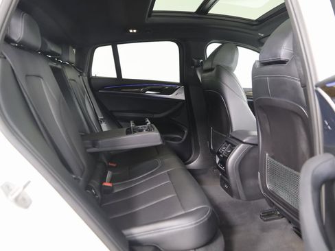 Used 2022 BMW X4 xDrive30i w/ Convenience Package image 14