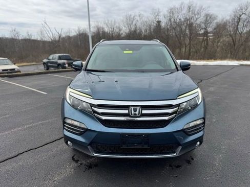 Used 2017 Honda Pilot Touring image 8