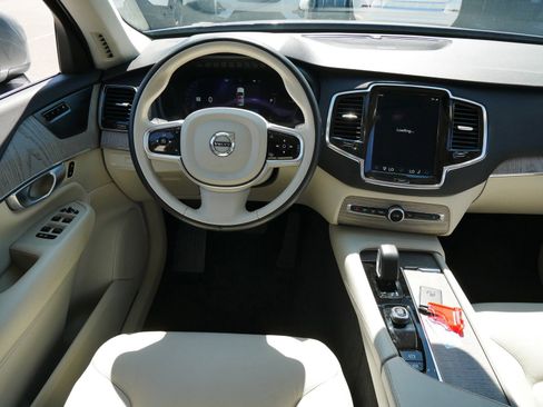 Used 2024 Volvo XC90 T8 Plus AWD/4WD image 11