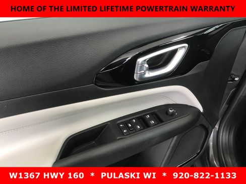 Used 2022 Jeep Compass Limited AWD/4WD image 9