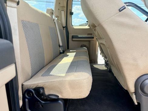 Used 2016 Ford F250 XLT w/ XLT Value Package AWD/4WD image 23