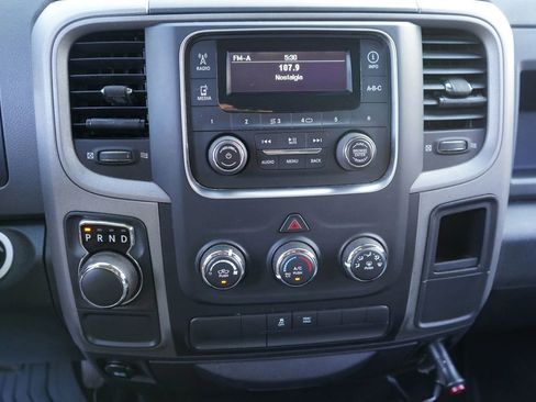 Used 2015 RAM 1500 Express RWD image 11