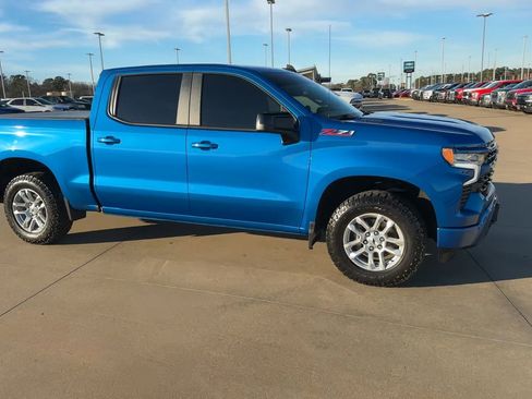 Used 2022 Chevrolet Silverado 1500 RST w/ Diesel Off-Road Package AWD/4WD image 9