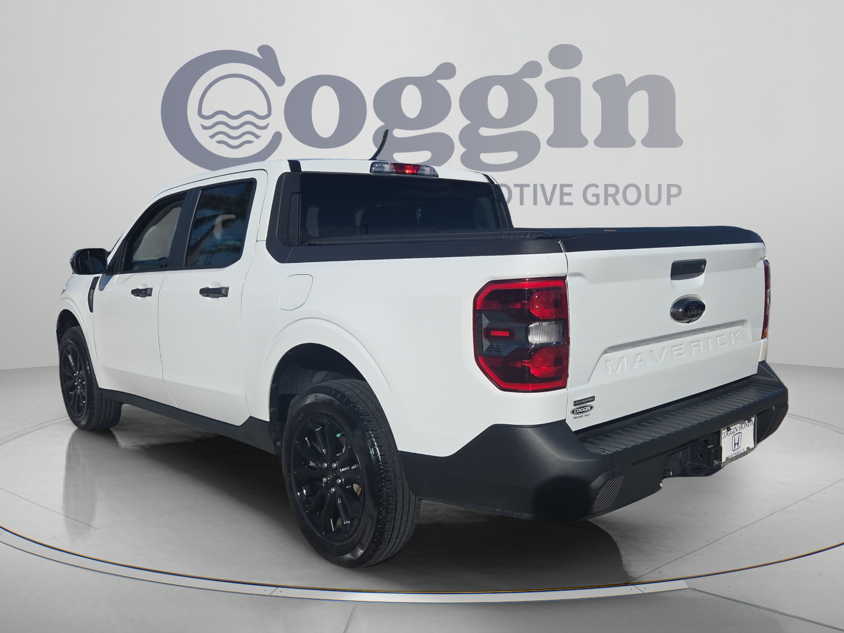 Used 2024 Ford Maverick XLT w/ XLT Luxury Package FWD image 3
