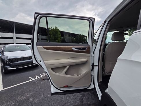 Certified 2026 Volkswagen Atlas SE AWD/4WD image 27