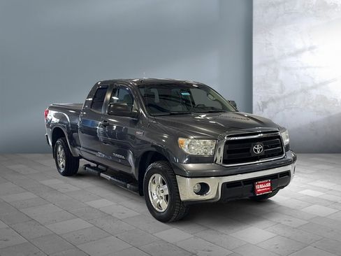 Used 2011 Toyota Tundra 4x4 Double Cab image 8