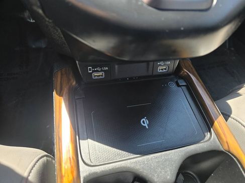 Used 2021 Honda CR-V Touring image 26