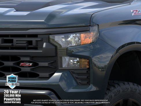 New 2026 Chevrolet Silverado 1500 Custom Trail Boss w/ LPO, Dark Essentials Package image 10