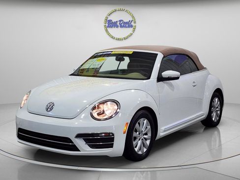 Used 2019 Volkswagen Beetle 2.0T S FWD image 2