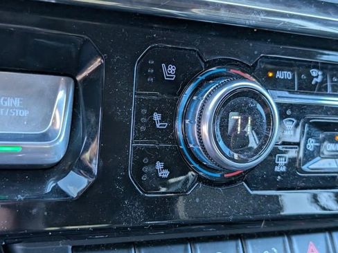 Used 2023 GMC Sierra 1500 AT4X image 17