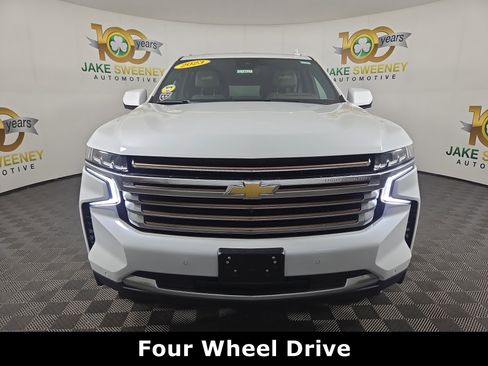 Certified 2023 Chevrolet Suburban High Country image 2