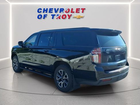 Used 2021 Chevrolet Suburban Z71 AWD/4WD image 5
