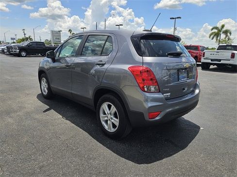 Used 2020 Chevrolet Trax LS image 8