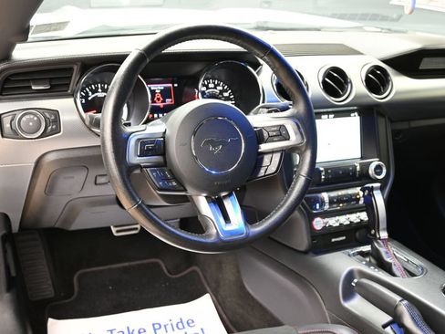 Used 2017 Ford Mustang GT Premium w/ Equipment Group 401A RWD image 33