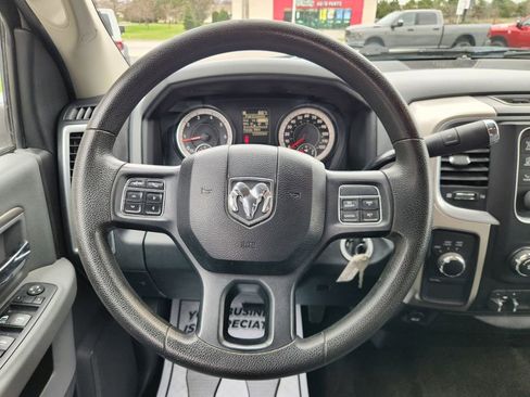 Used 2016 RAM 2500 SLT image 18