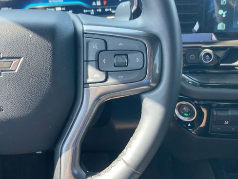 Used 2023 Chevrolet Silverado 1500 ZR2 image 25