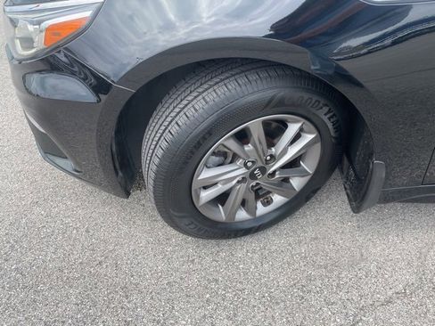 Used 2020 Kia Optima LX image 13