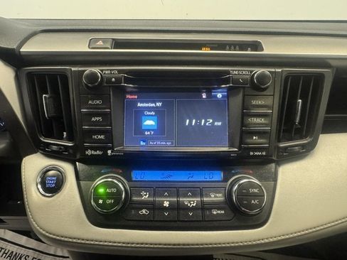 Used 2018 Toyota RAV4 XLE AWD/4WD image 19