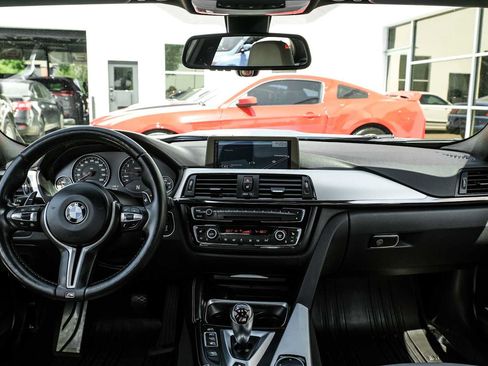 Used 2015 BMW M3 RWD image 13