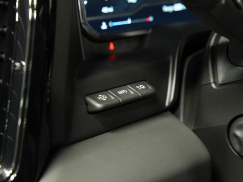 New 2025 GMC Sierra 1500 AT4 w/ AT4 Premium Package image 33