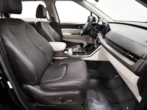 Certified 2023 Kia Carnival SX FWD image 19