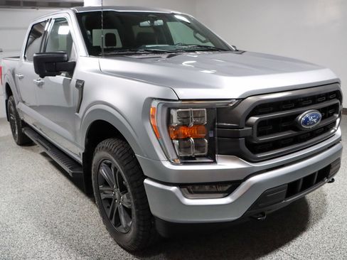 Used 2023 Ford F150 XLT AWD/4WD image 5