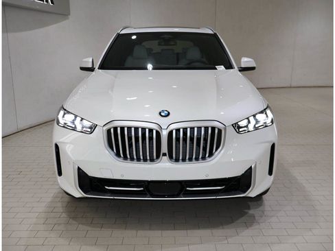 Used 2026 BMW X5 sDrive40i w/ Parking Assistance Package RWD image 9