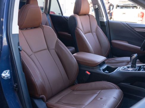 Used 2023 Subaru Outback Touring AWD/4WD image 19