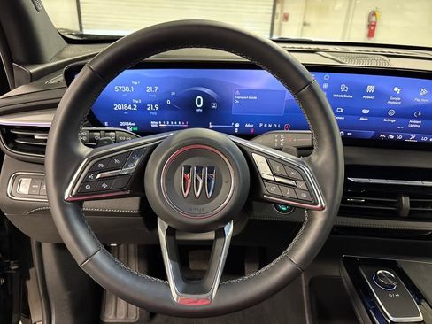 Certified 2025 Buick Enclave Preferred image 29