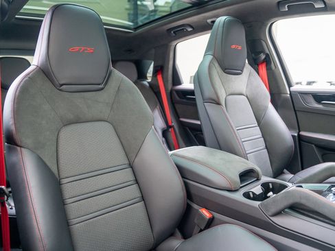 New 2025 Porsche Cayenne GTS image 24