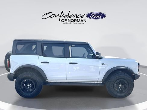 Used 2022 Ford Bronco Wildtrak AWD/4WD image 10
