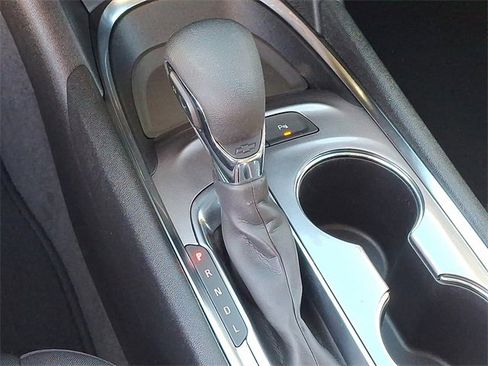 Used 2024 Chevrolet Malibu LT image 14