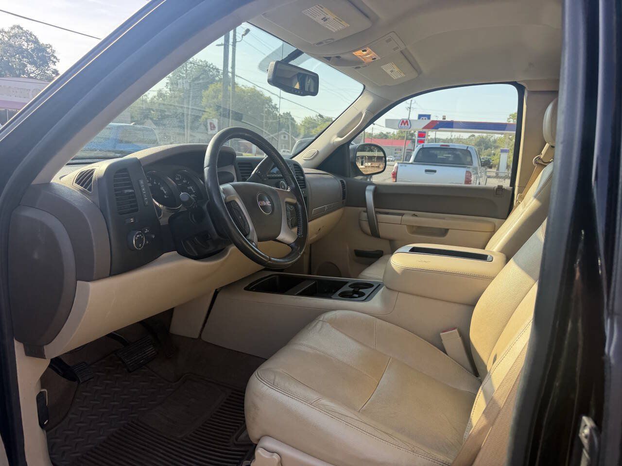Used 2013 GMC Sierra 1500 SLE w/ Power Tech Package AWD/4WD image 3