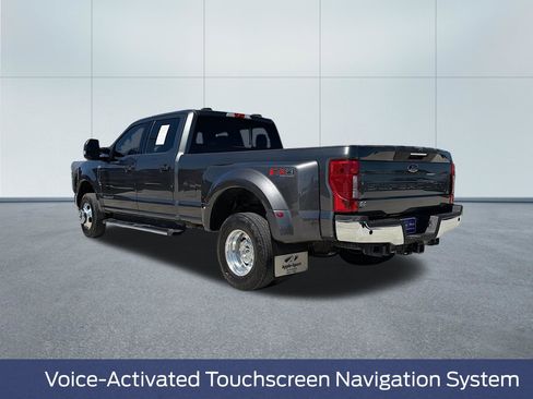 Used 2020 Ford F350 Lariat w/ Lariat Ultimate Package image 11