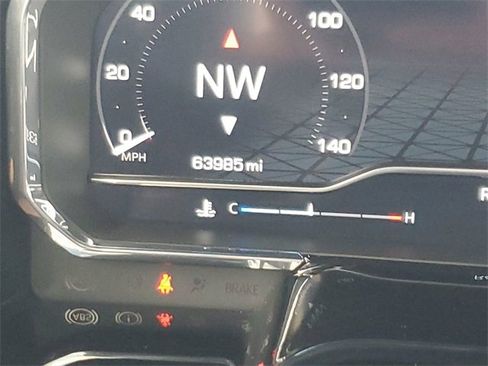 Certified 2023 GMC Sierra 1500 SLT image 12