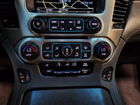 Used 2020 GMC Yukon XL Denali w/ Denali Ultimate Package image 41