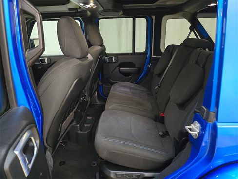 Used 2021 Jeep Wrangler Unlimited Rubicon 4xe w/ Steel Bumper Group image 16