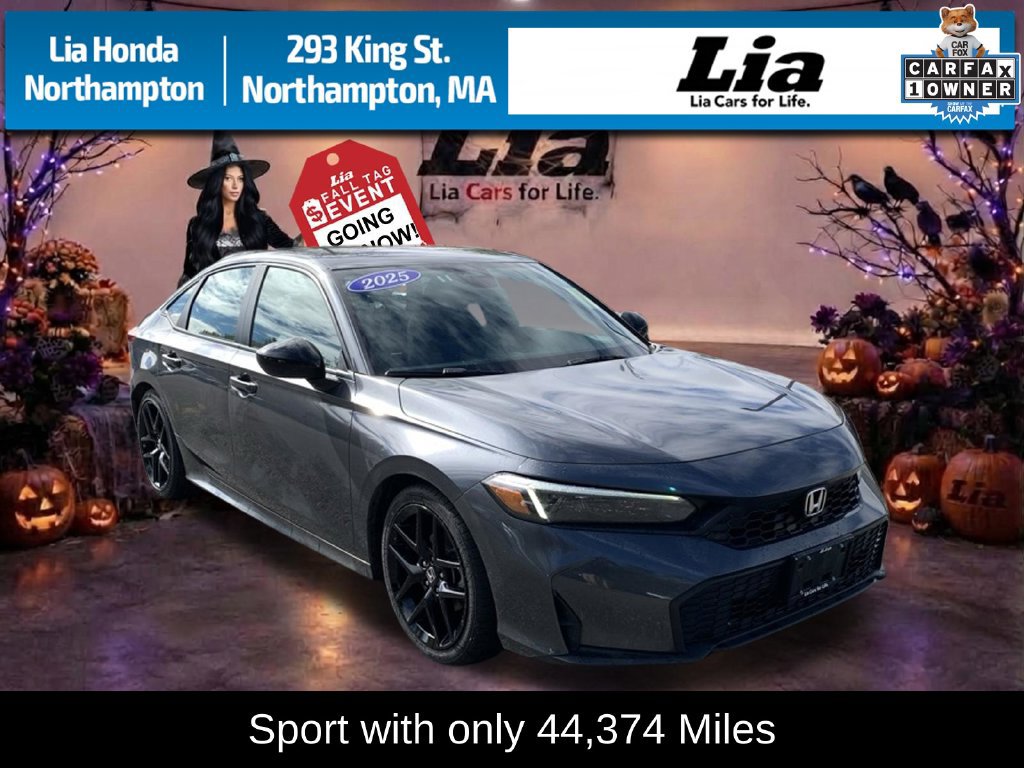 Used 2025 Honda Civic Sport image 1