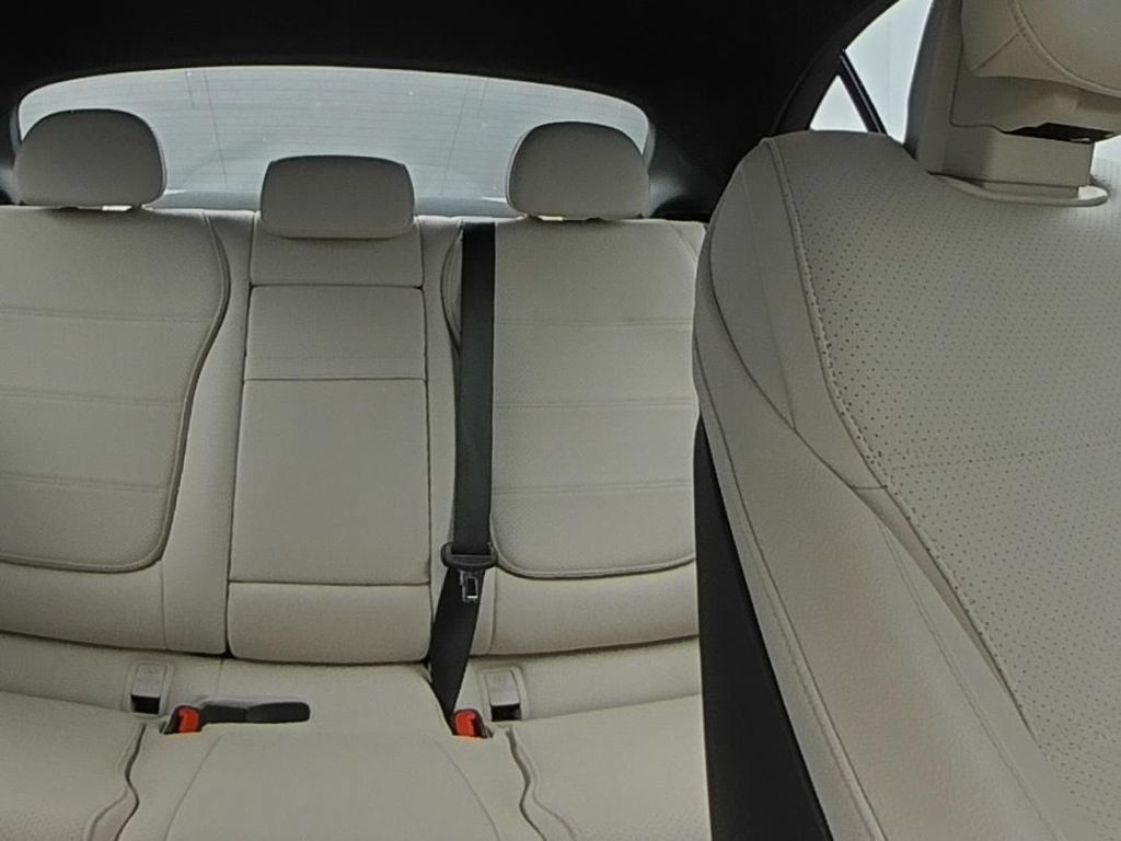 Used 2023 Mercedes-Benz C 300 Sedan w/ Exclusive Trim Package image 10