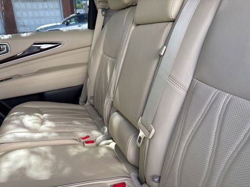 Used 2016 INFINITI QX60 Luxe w/ Deluxe Technology Package AWD/4WD image 6