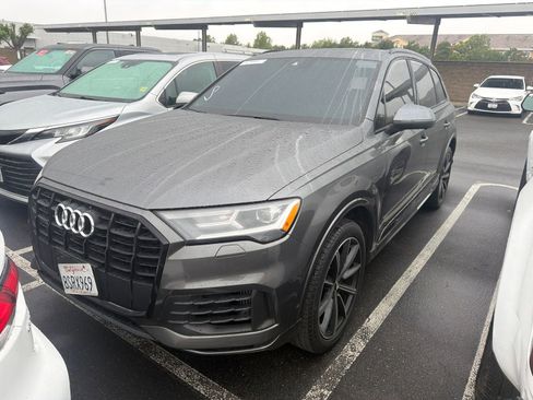 Used 2021 Audi Q7 3.0T Premium Plus w/ Premium Plus Package AWD/4WD image 2