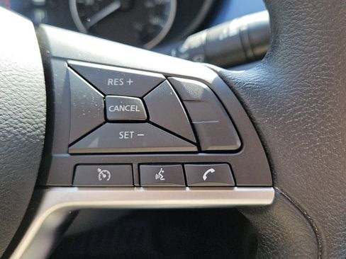 New 2025 Nissan Versa SV w/ Trunk Package FWD image 13