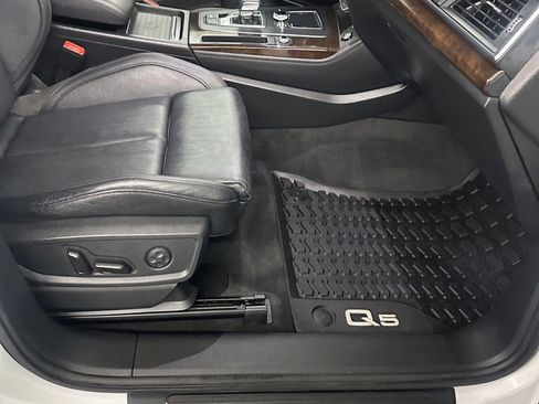 Used 2019 Audi Q5 2.0T Premium Plus w/ Premium Plus Package AWD/4WD image 42