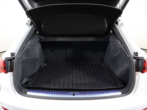 Certified 2023 Audi Q3 2.0T Premium Plus image 28