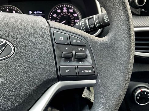 Used 2021 Hyundai Tucson SE image 12