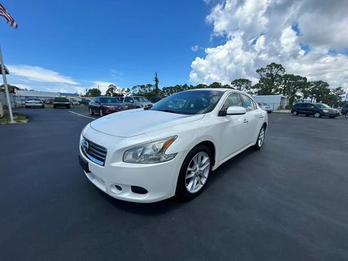 Used 2014 Nissan Maxima 3.5 S FWD image 9