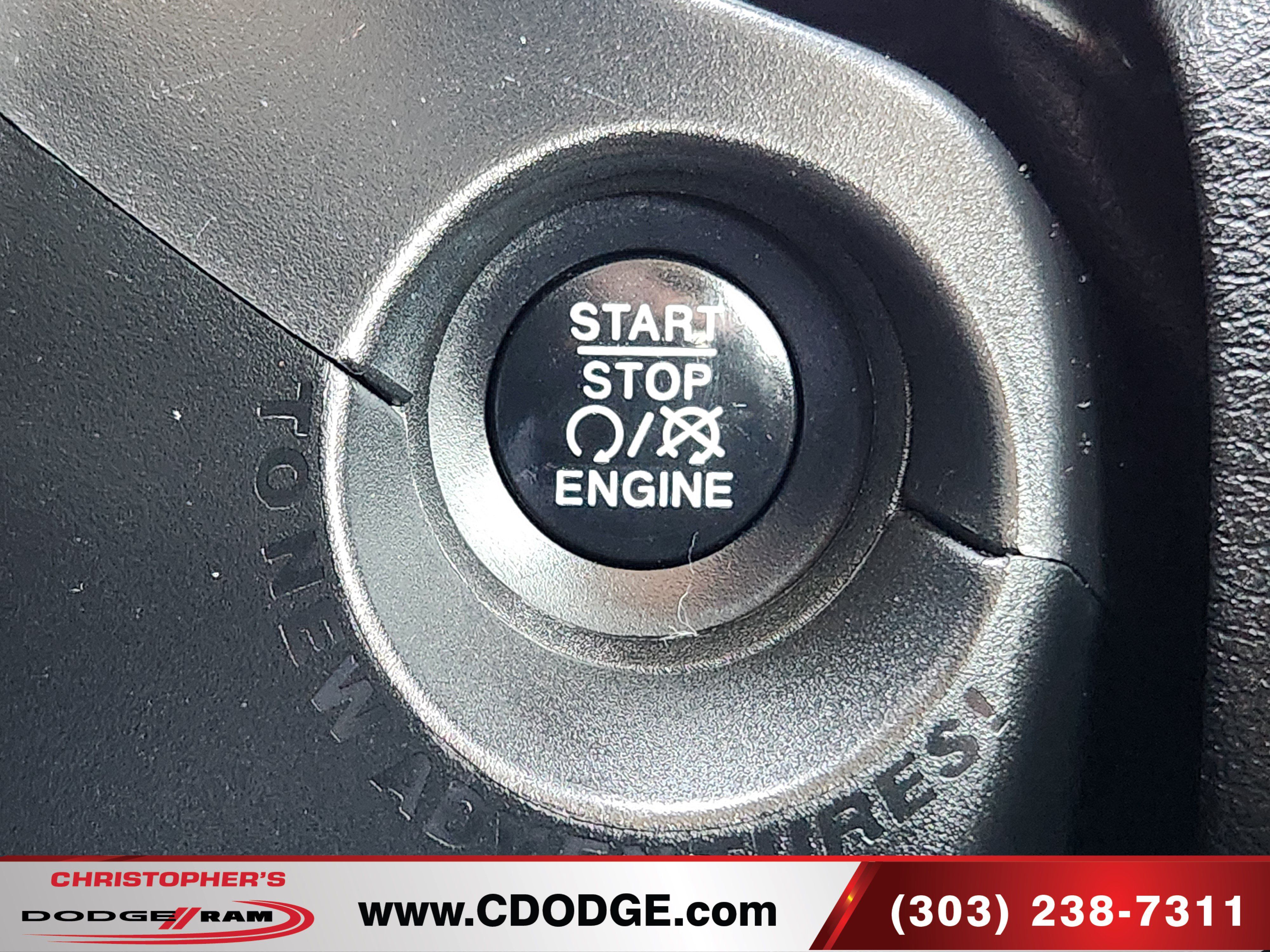 Used 2018 Jeep Renegade Trailhawk AWD/4WD image 28