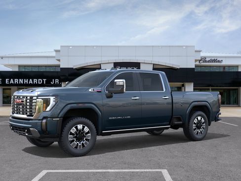 New 2026 GMC Sierra 2500 Denali w/ Denali Reserve Package AWD/4WD image 3