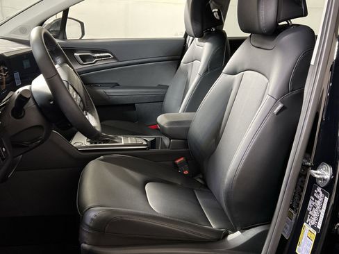 New 2026 Kia Sportage EX image 11